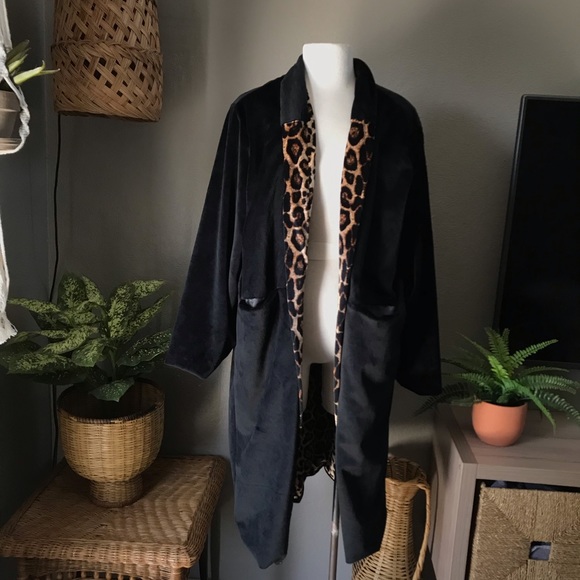 Loyd/Ford Leopard Print Open Front Fur Coat Robe UNISEX - Picture 8 of 9